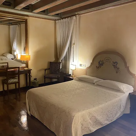 Il Chiostro Hotel 3*