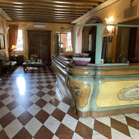 Il Chiostro 3* Oppeano