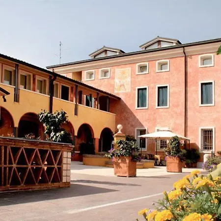 Il Chiostro Hotel Oppeano