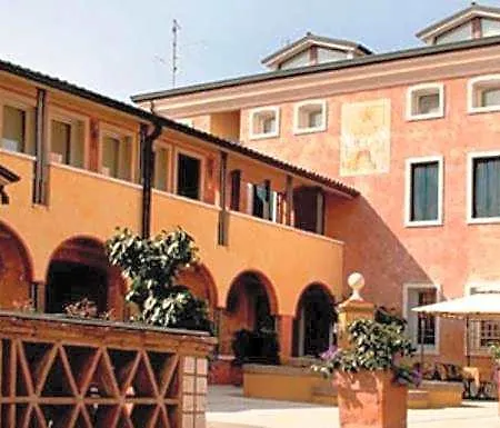 Il Chiostro 3* Oppeano